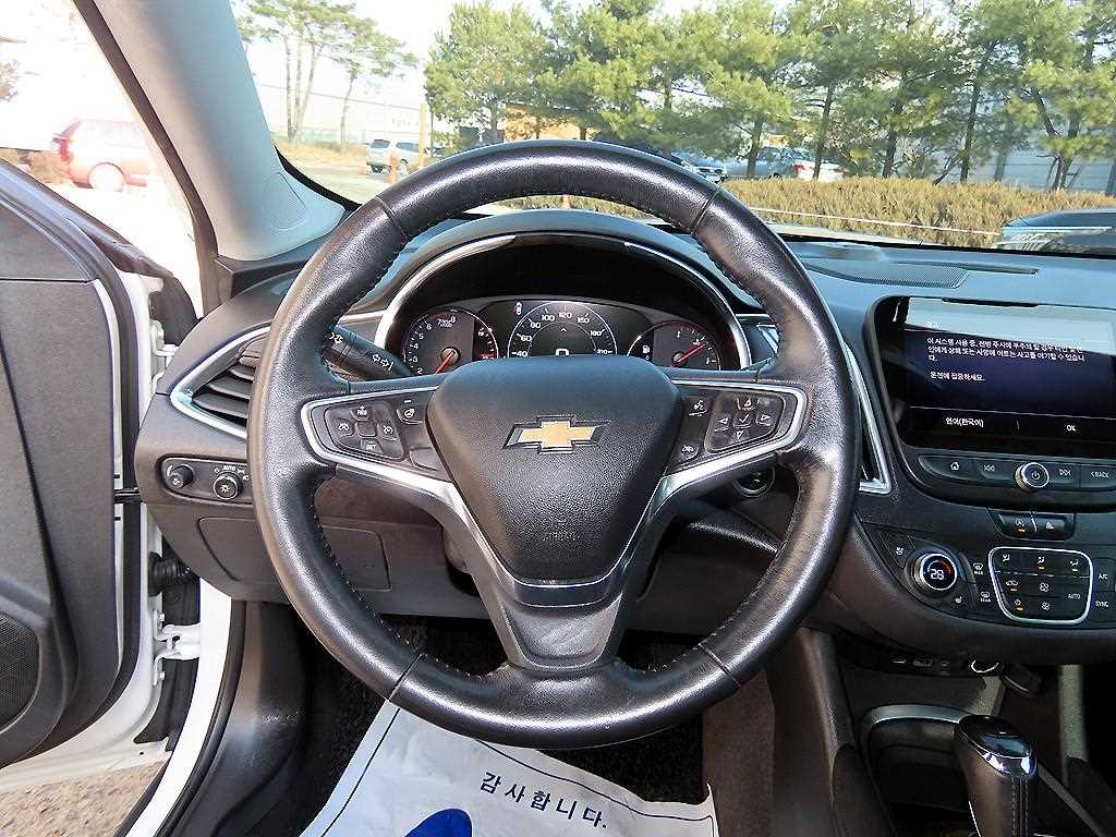 CHEVROLET Malibu — photo 08