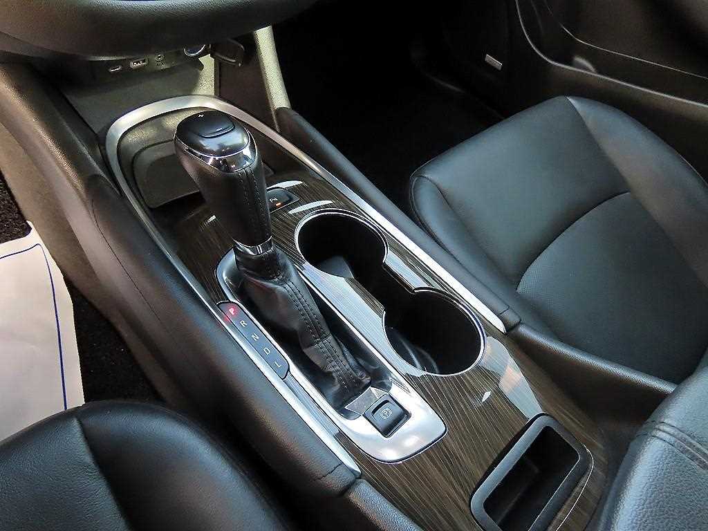 CHEVROLET Malibu — photo 10