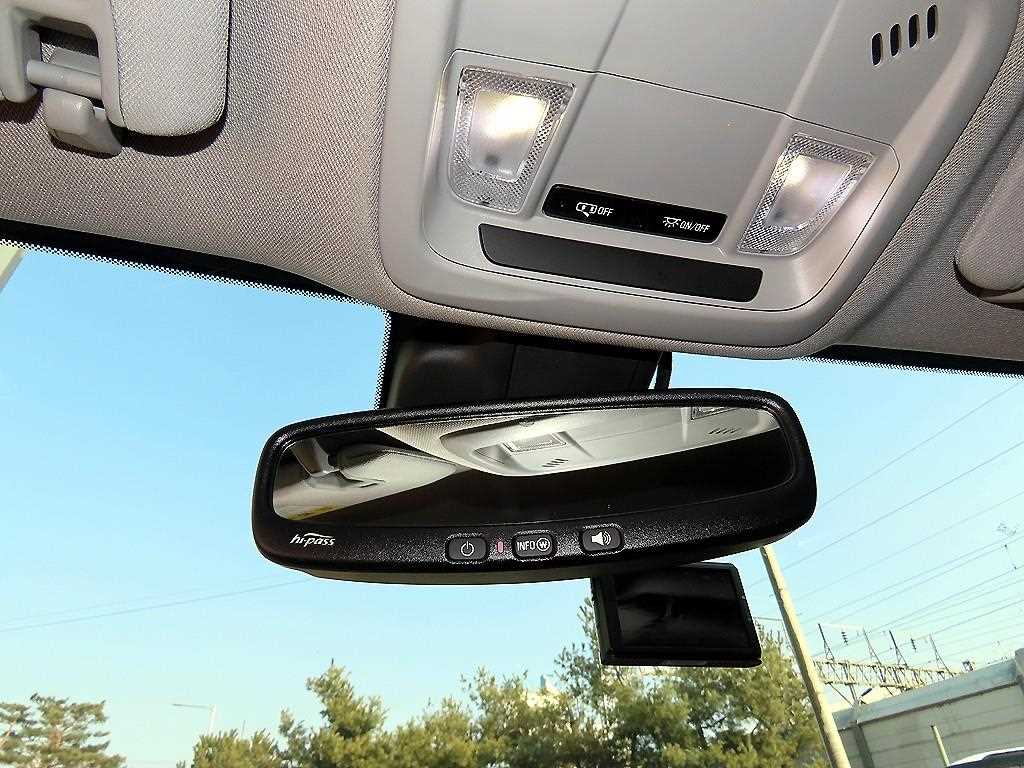 CHEVROLET Malibu — photo 15