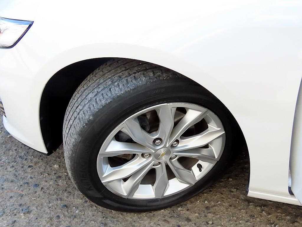 CHEVROLET Malibu — photo 19