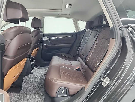 BMW Gran Turismo — photo 12