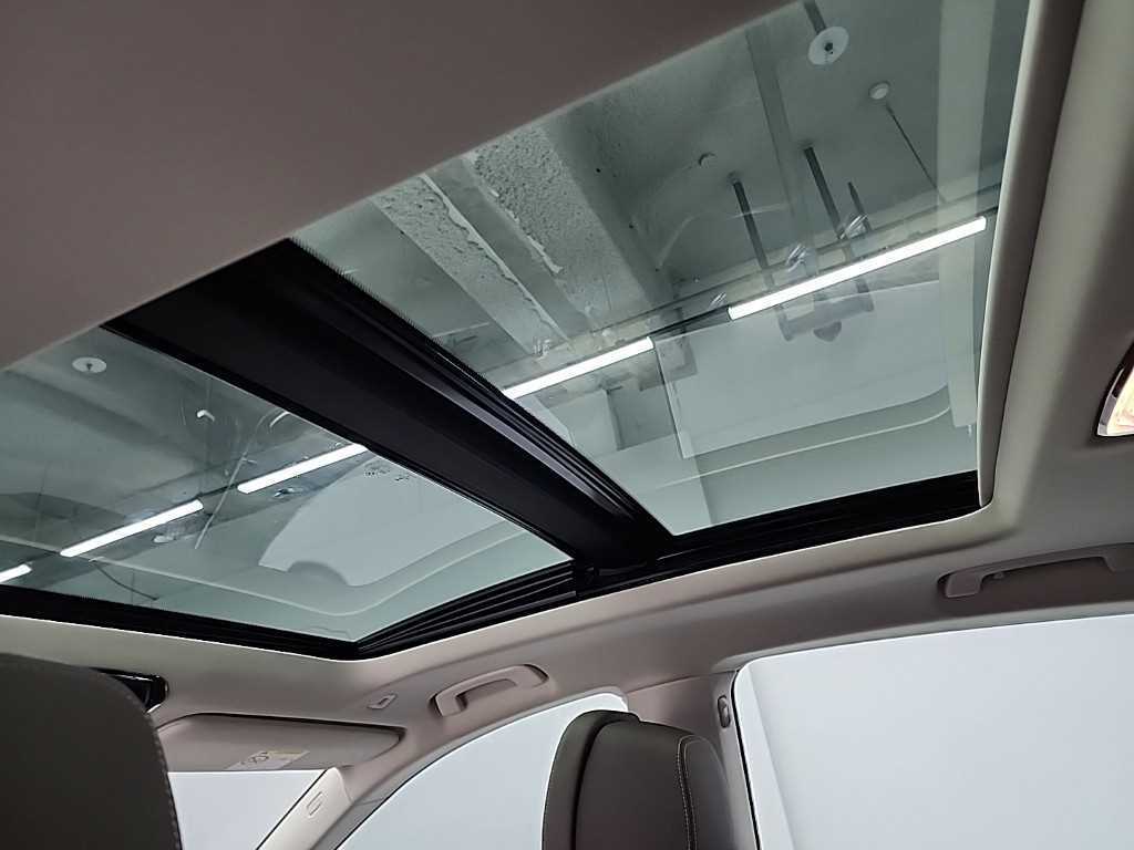 BMW Gran Turismo — photo 15