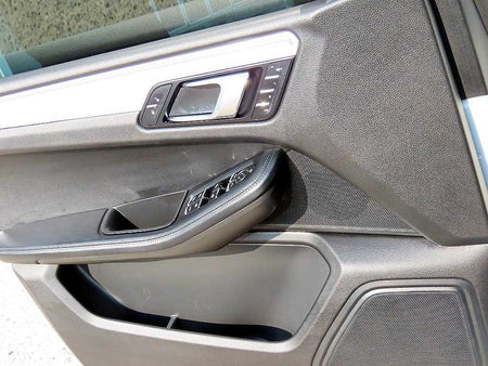 Porsche Macan — photo 11