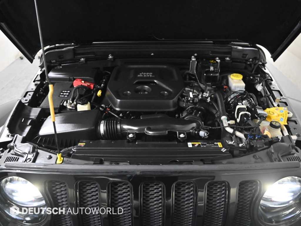 Jeep Wrangler — photo 06