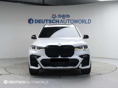 BMW X7 — photo 03