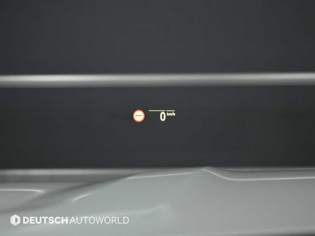 BMW X7 — photo 18