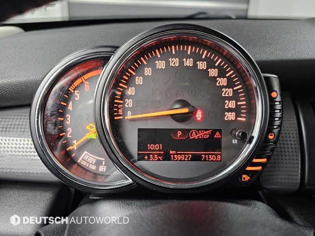 Mini Cooper — photo 08