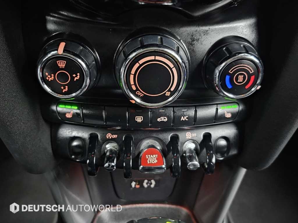 Mini Cooper — photo 17