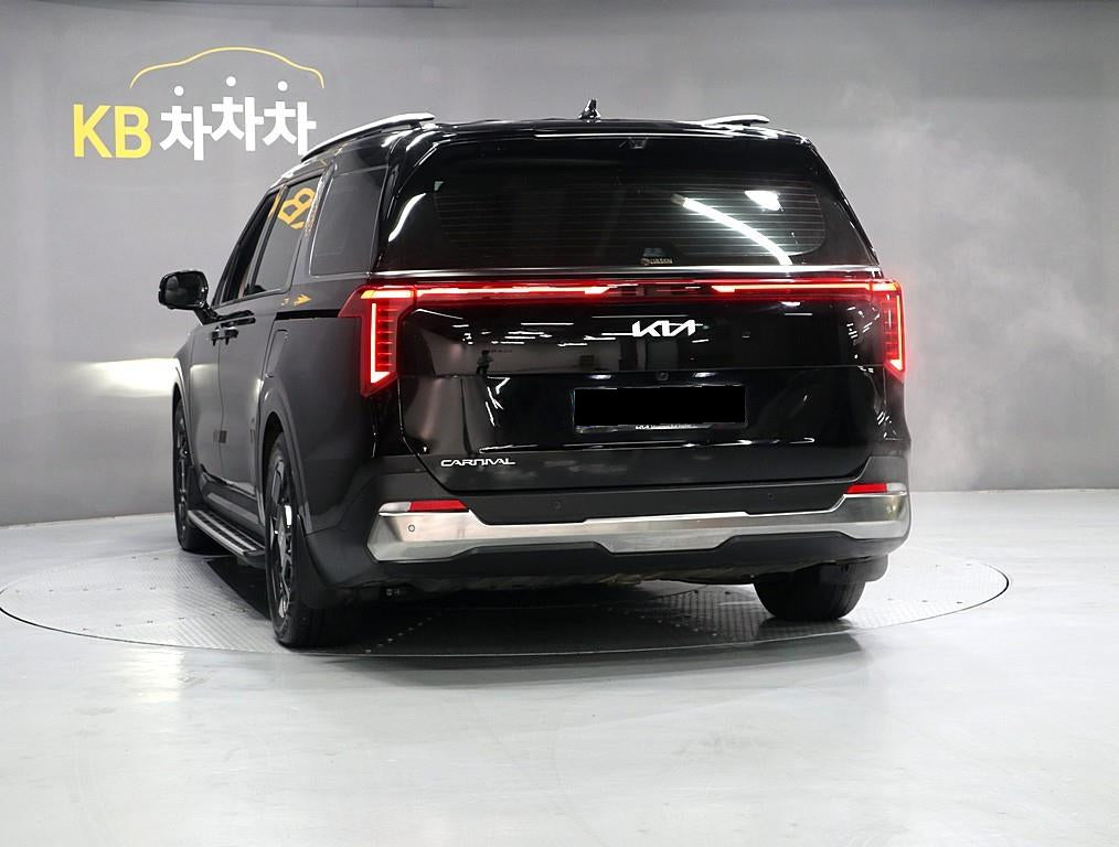 Kia Carnival — photo 04