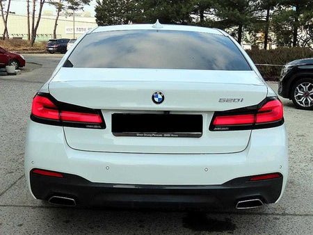 BMW 5-Series — photo 04