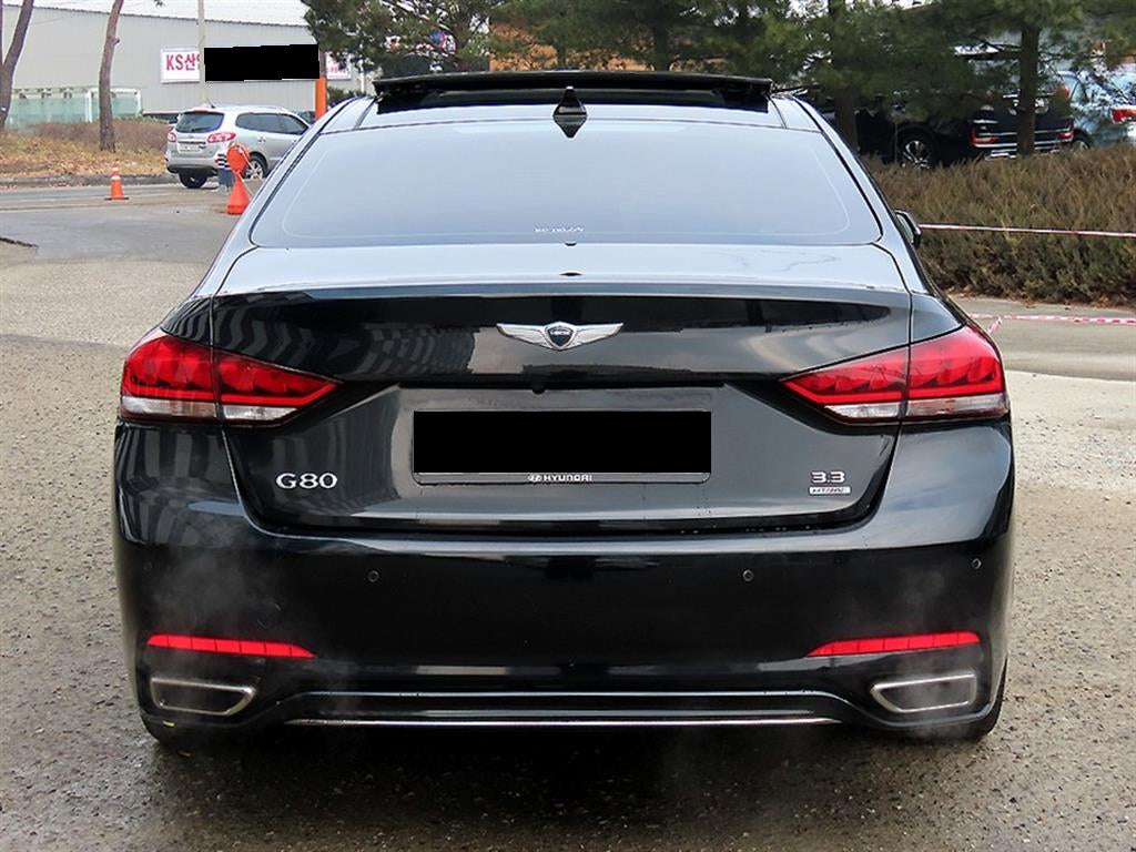 Genesis G80 — photo 04