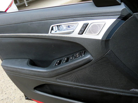 Genesis G80 — photo 12