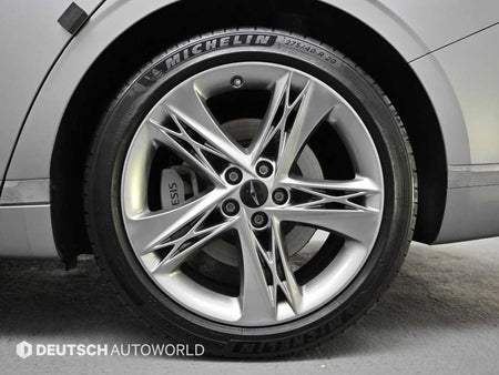 Genesis G90 — photo 05