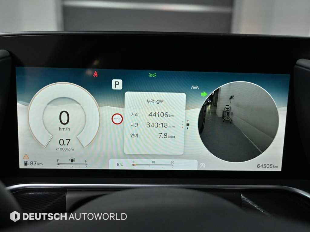 Genesis G90 — photo 08