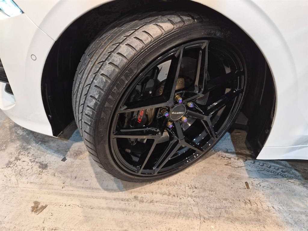 Kia K5 — photo 17