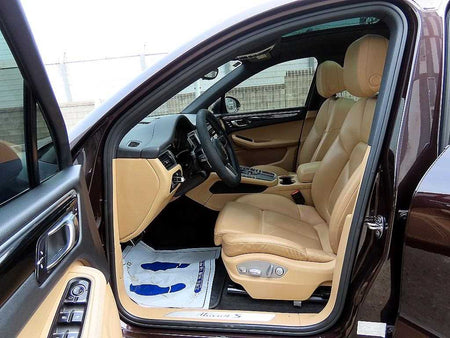 Porsche Macan — photo 05