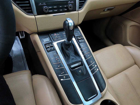 Porsche Macan — photo 10