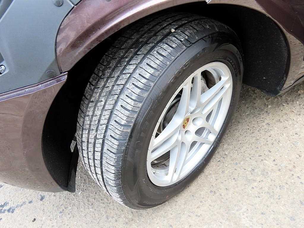 Porsche Macan — photo 20
