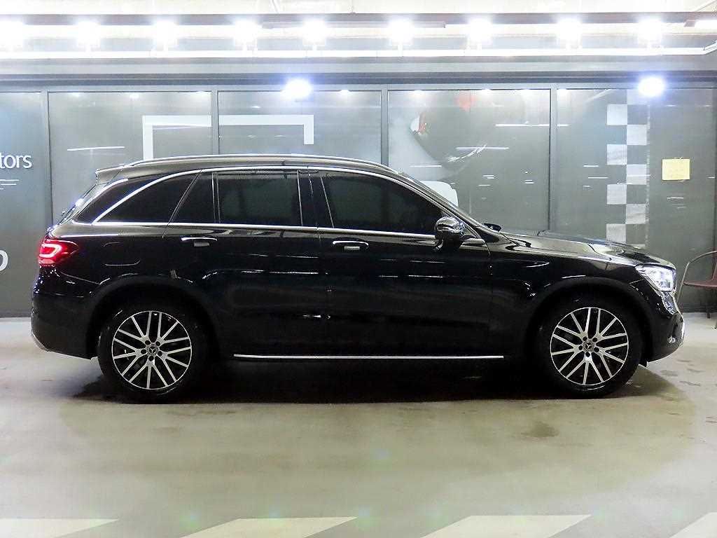 Mercedes-Benz GLC-Class — photo 03