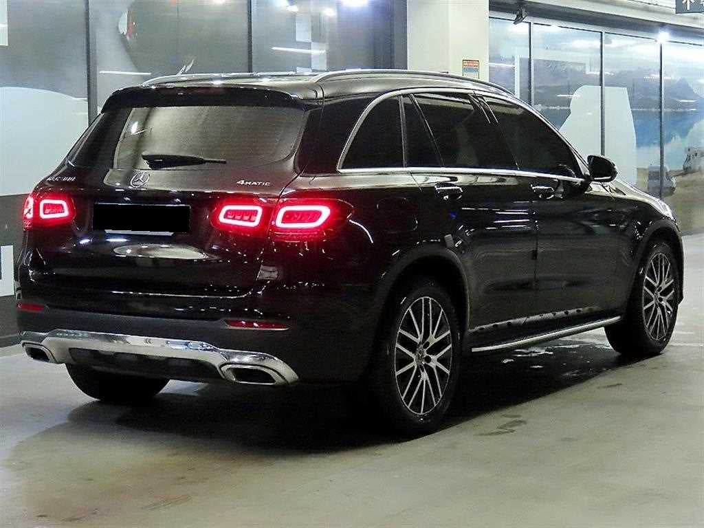 Mercedes-Benz GLC-Class — photo 04