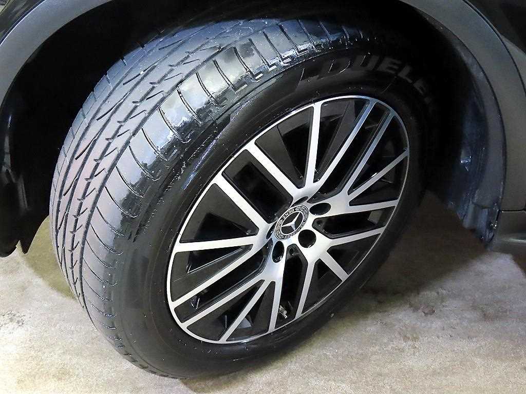 Mercedes-Benz GLC-Class — photo 20