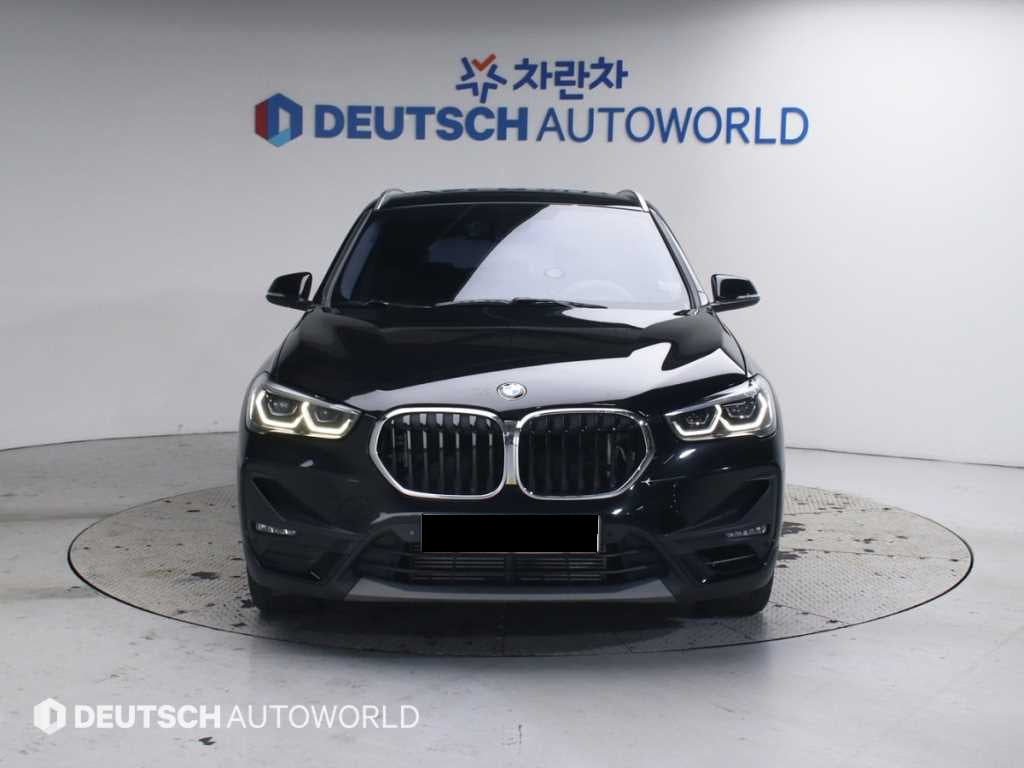 BMW X1 — photo 03
