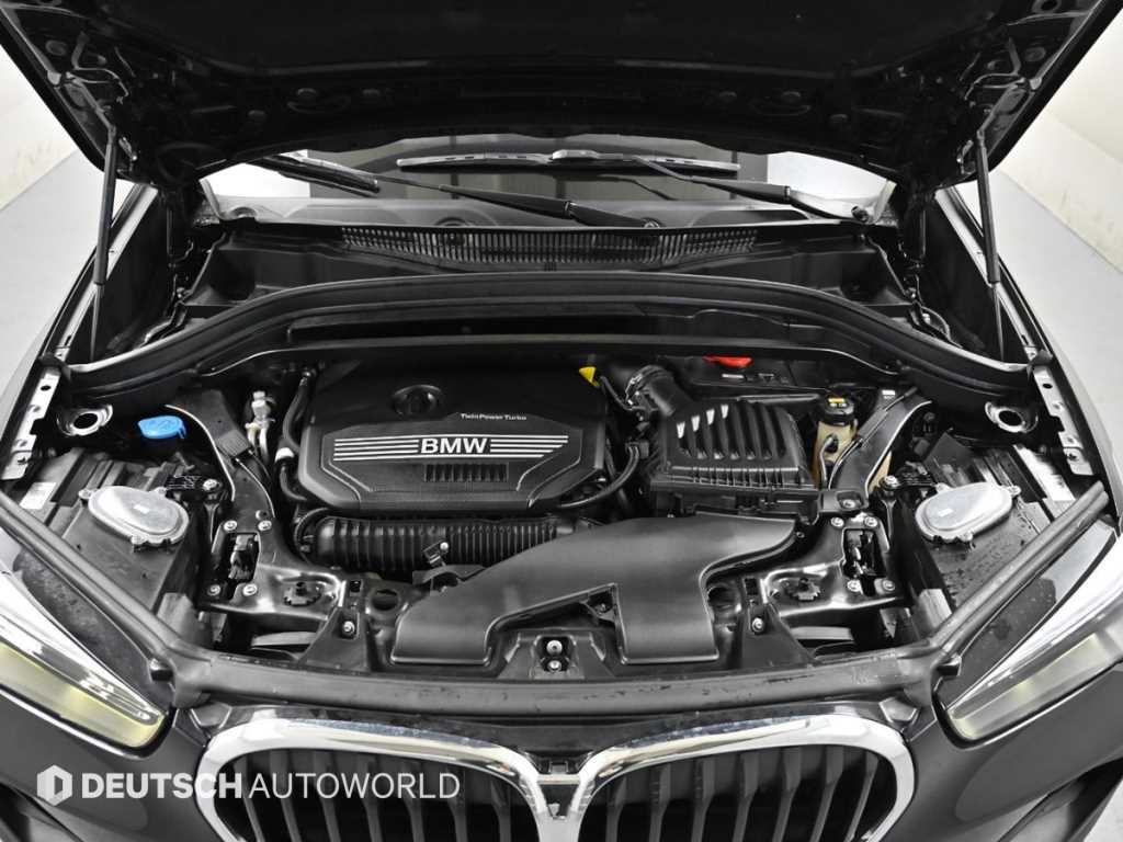BMW X1 — photo 06
