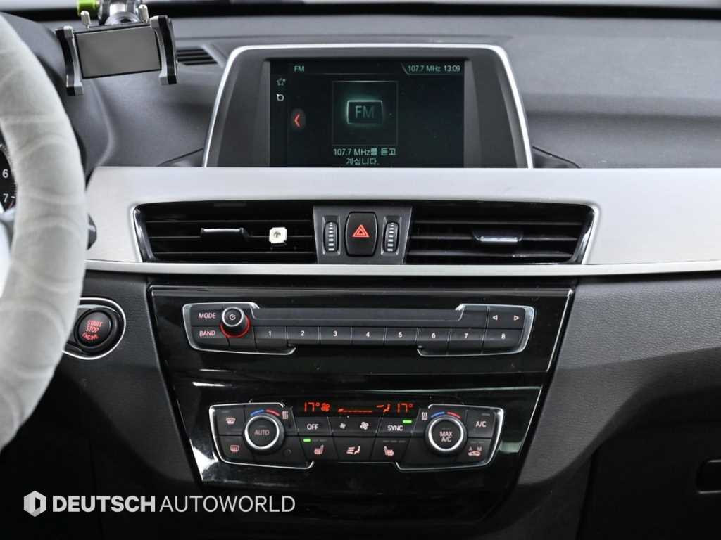 BMW X1 — photo 14