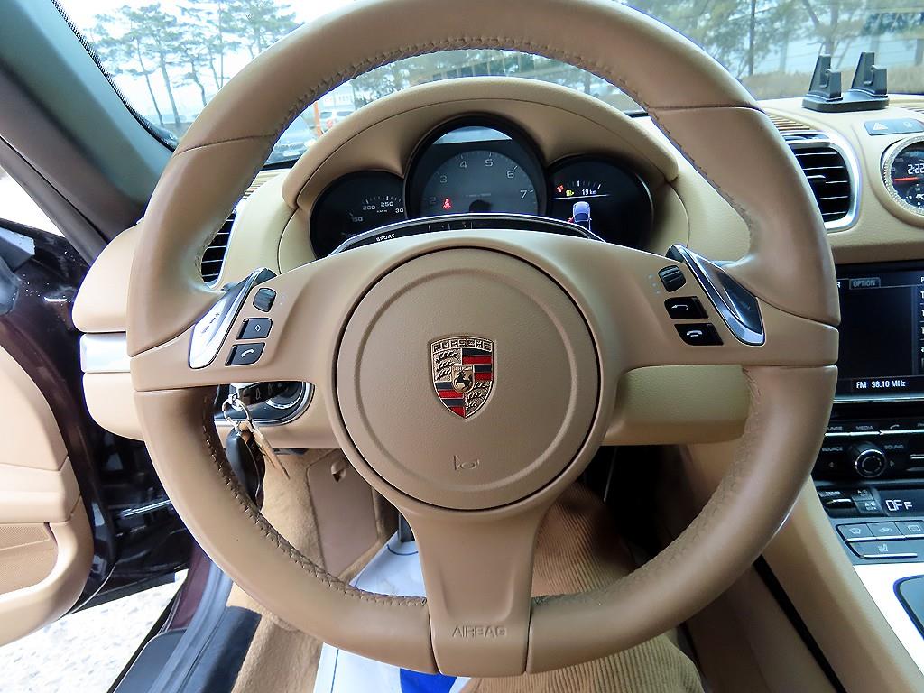 Porsche Boxster — photo 12