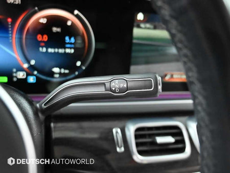 Mercedes-Benz GLE-Class — photo 09