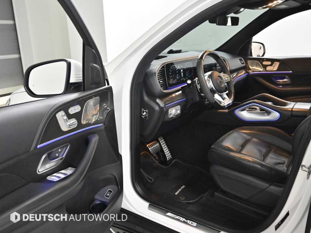 Mercedes-Benz GLE-Class — photo 11