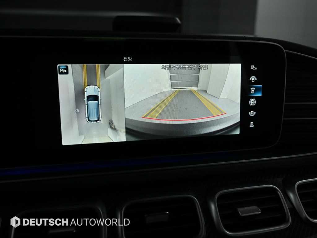 Mercedes-Benz GLE-Class — photo 15