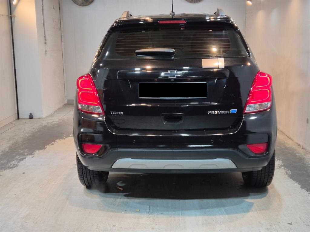 CHEVROLET Trax — photo 03