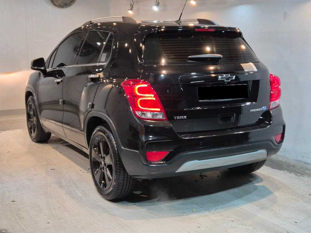 CHEVROLET Trax — photo 04