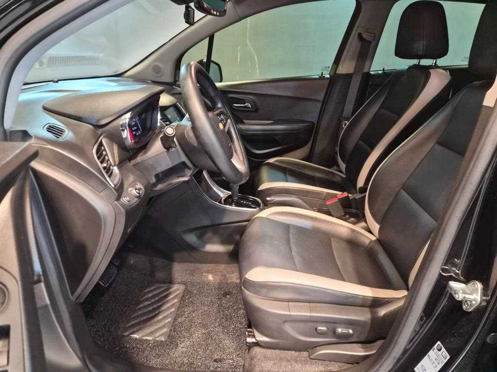 CHEVROLET Trax — photo 10
