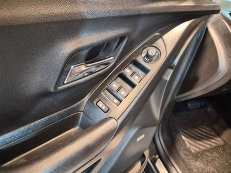 CHEVROLET Trax — photo 11