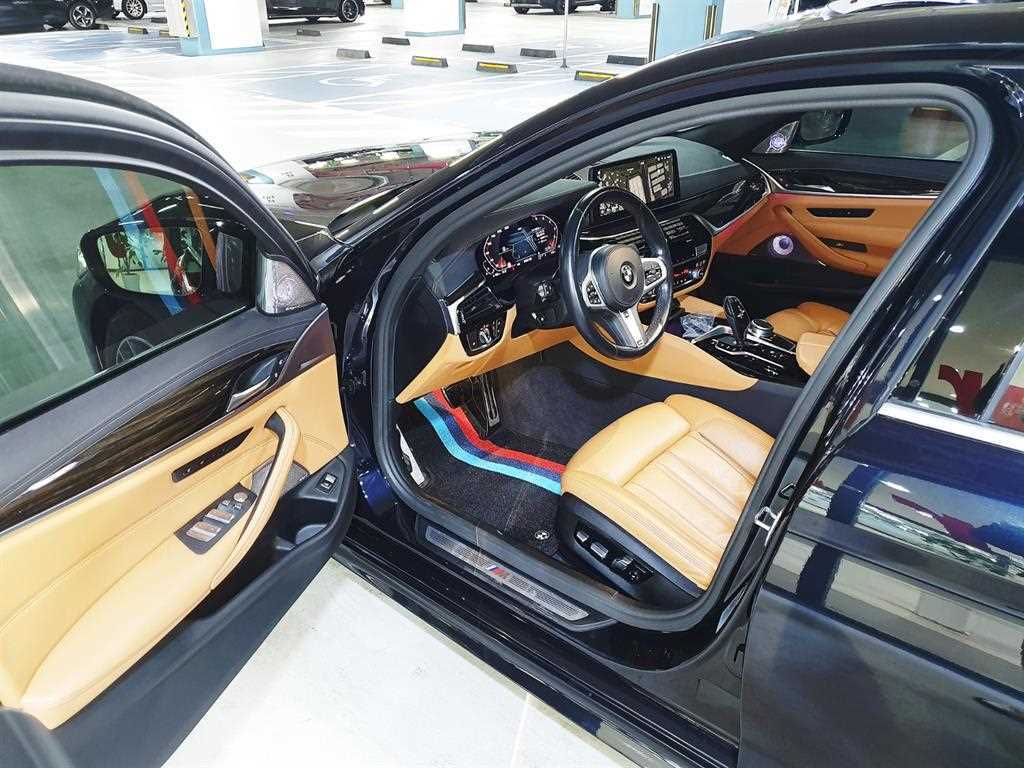 BMW 5-Series — photo 05