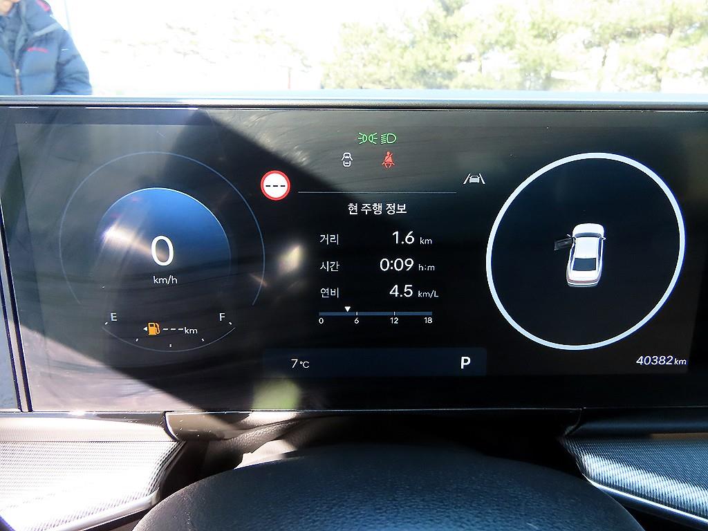 Hyundai Grandeur — photo 09