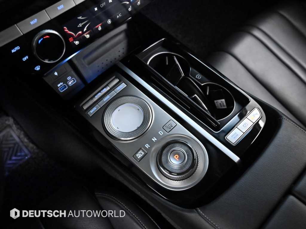 Genesis G80 — photo 09
