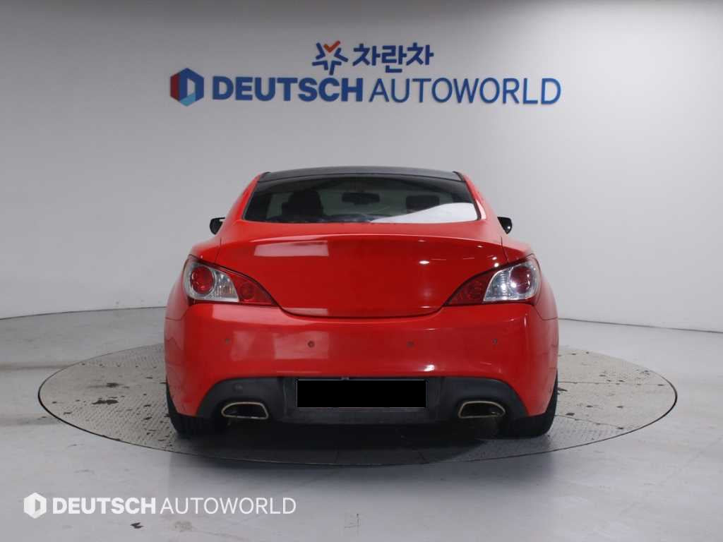 Hyundai Genesis — photo 04