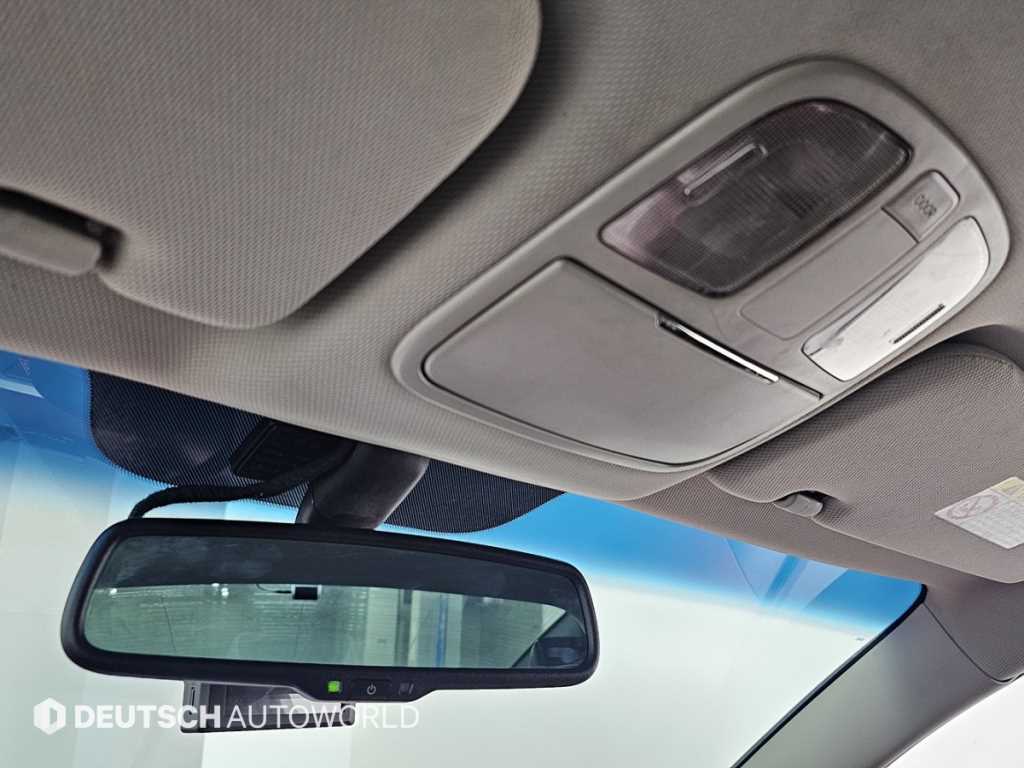 Hyundai Genesis — photo 19