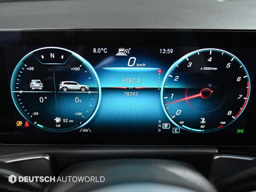 Mercedes-Benz GLB-Class — photo 08