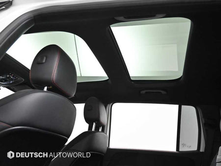 Mercedes-Benz GLB-Class — photo 19