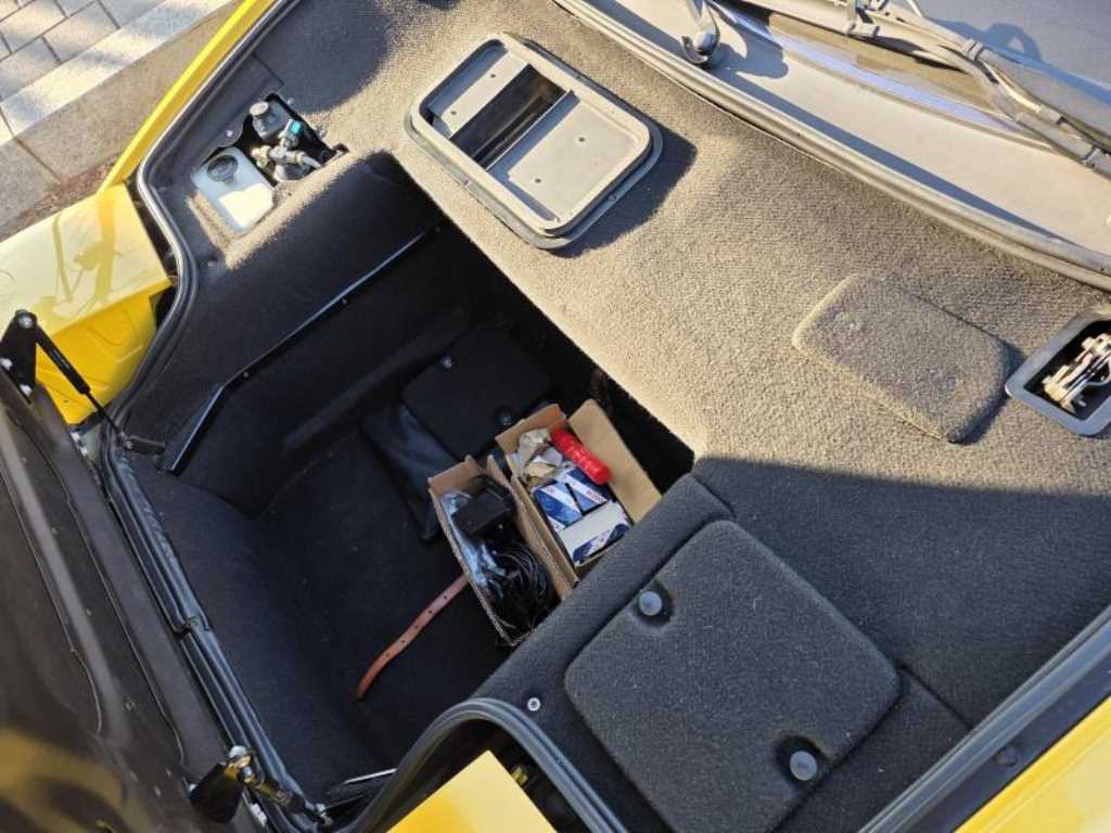 Ferrari F355 — photo 14