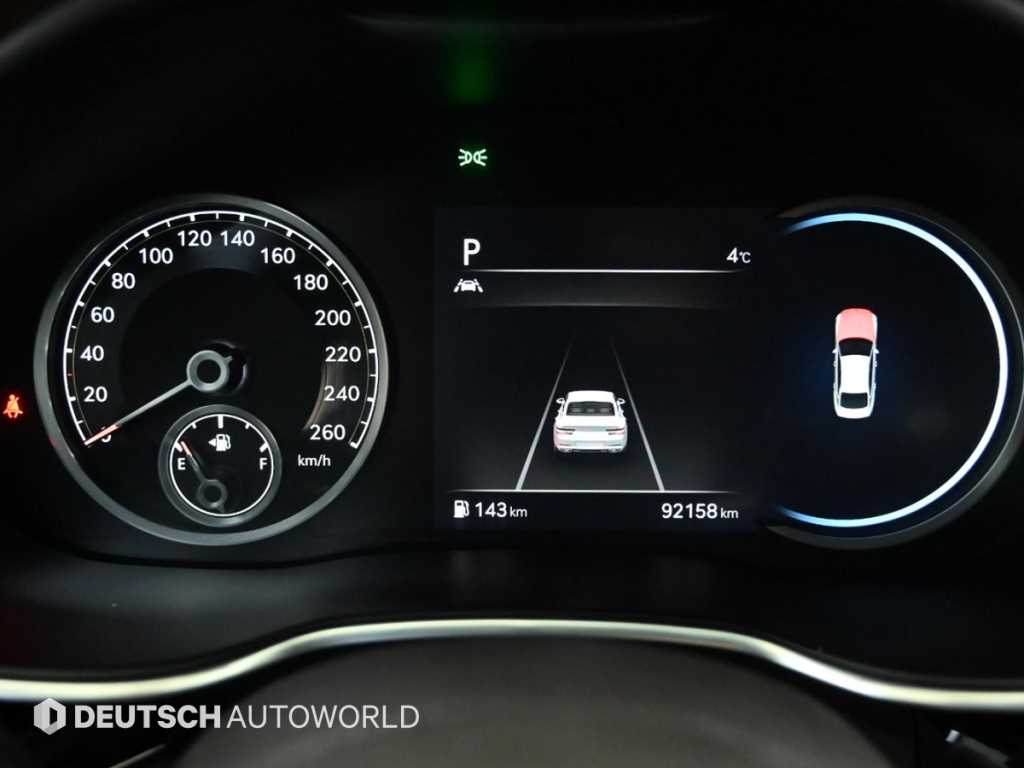 Genesis G80 — photo 08