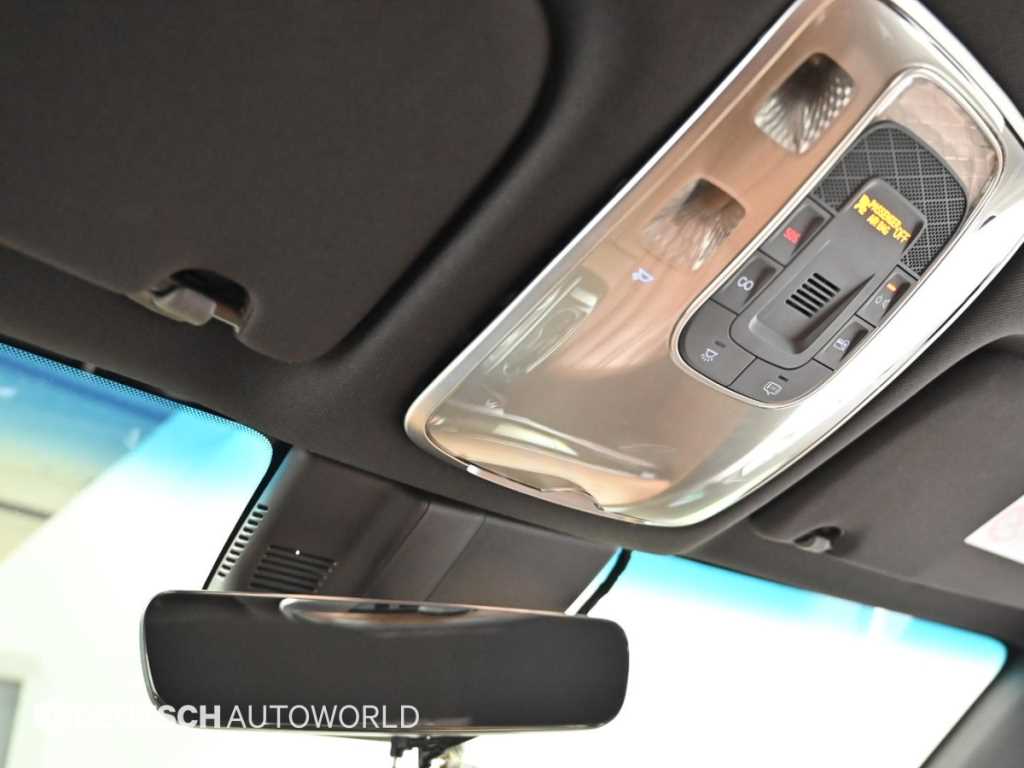 Genesis G80 — photo 19