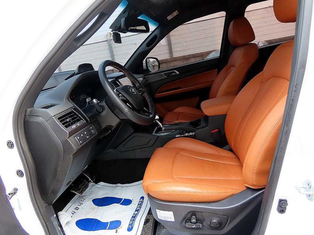 KGM Rexton — photo 05