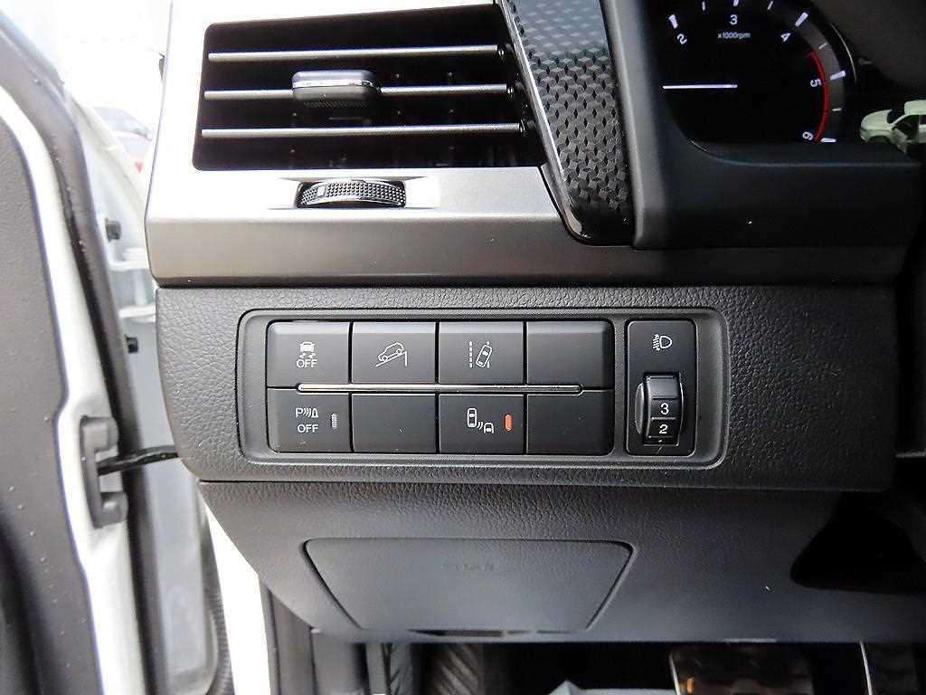 KGM Rexton — photo 12