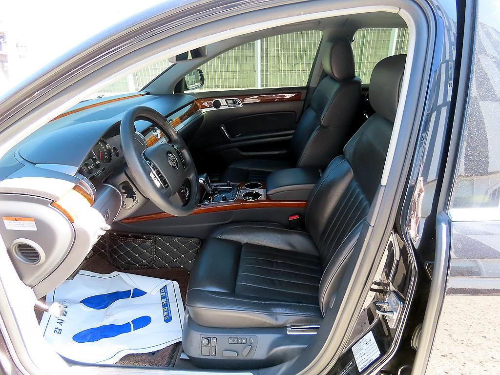 Volkswagen Phaeton — photo 05