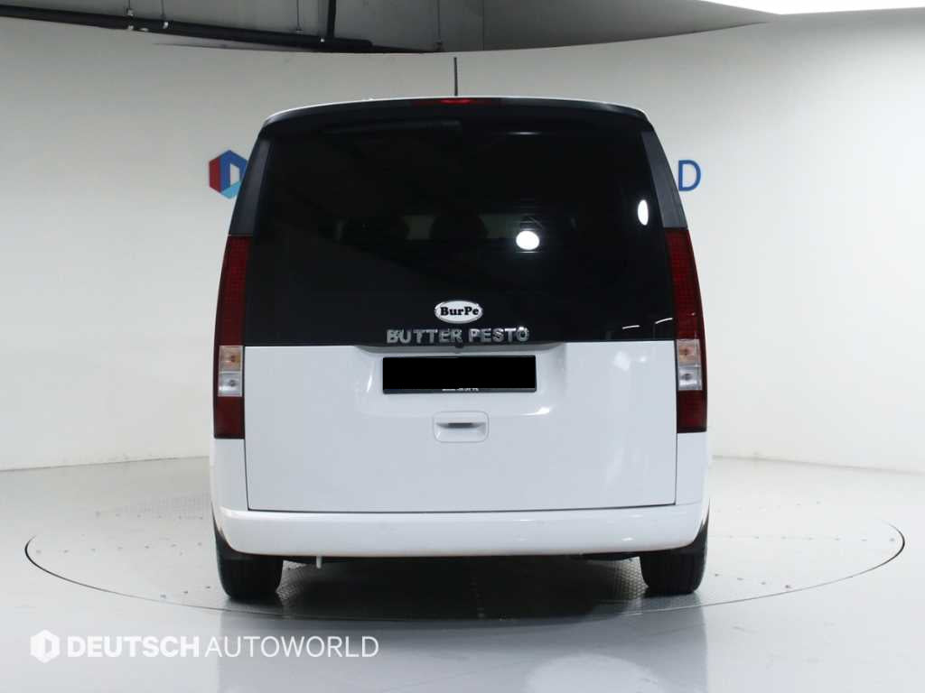 Hyundai Staria — photo 04